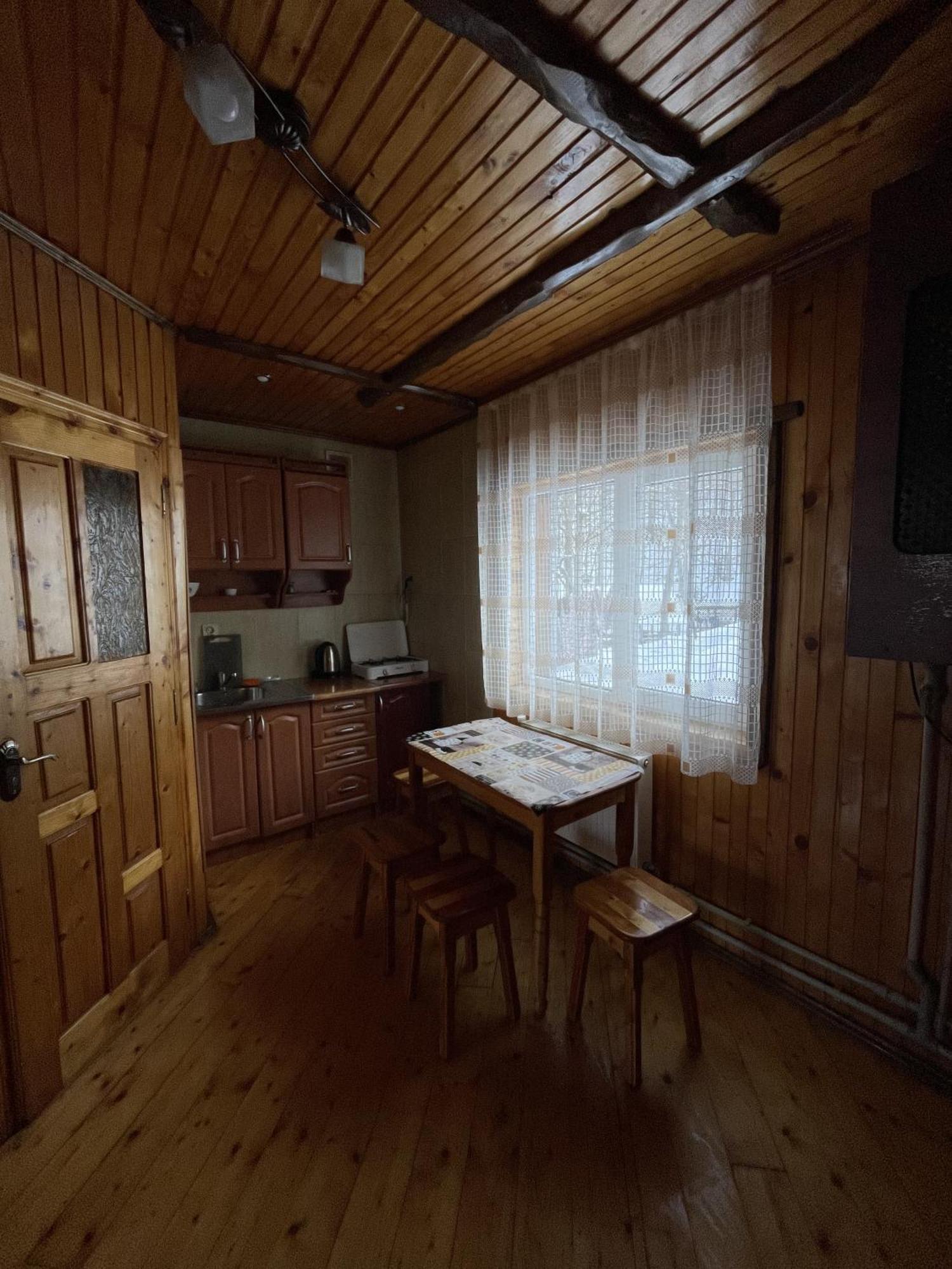 дикий ліс Kır Evi Yaremche